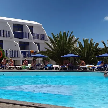 Ereza Los Hibiscos * Puerto del Carmen (Lanzarote)